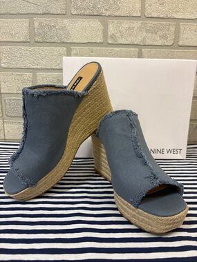 Nine West Baja Espadrille Blue Wedge Size 10